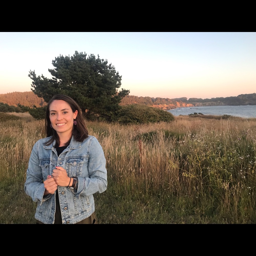 Meet your Posher, Emilie